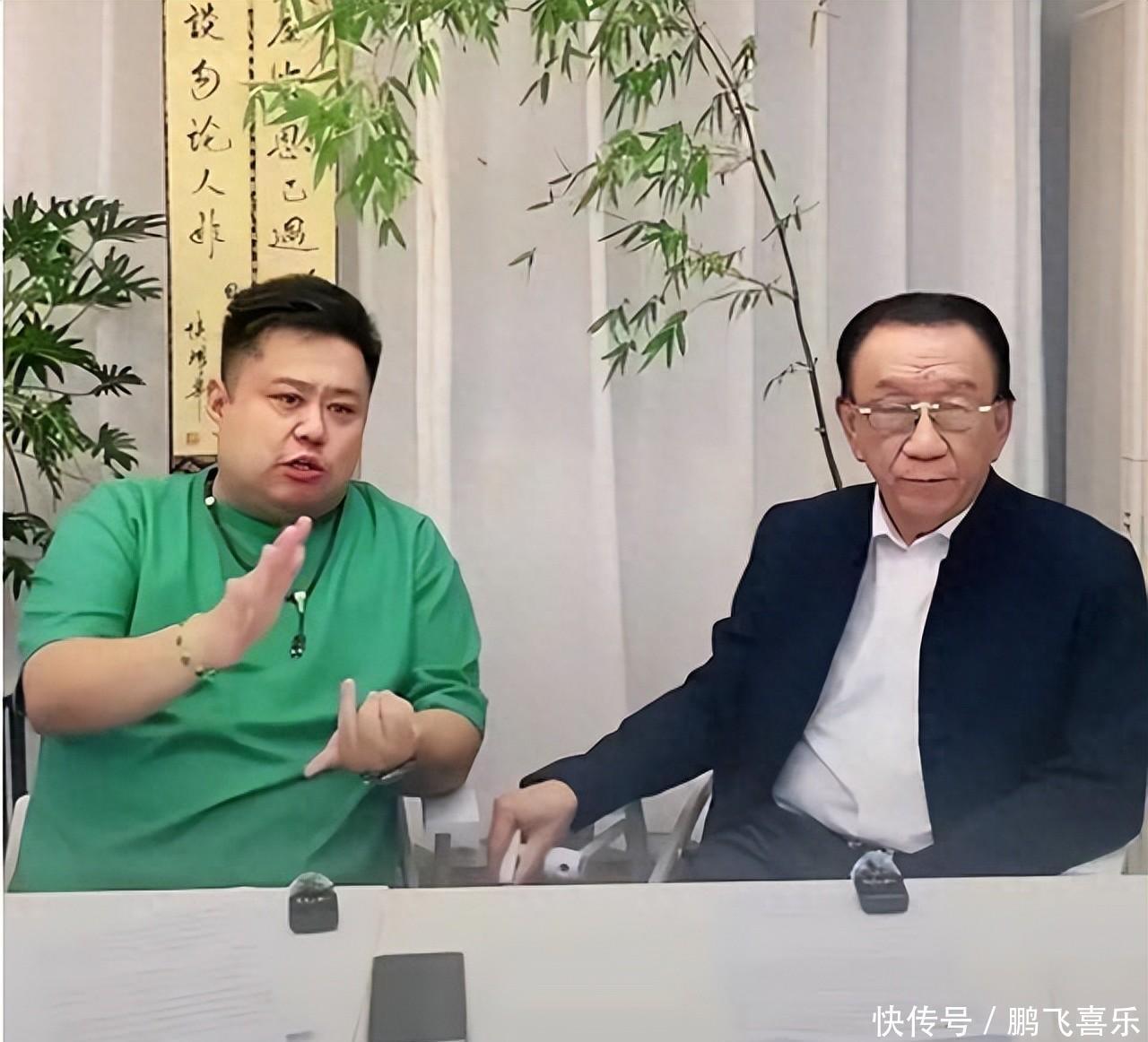 侯耀华直播中自称不认识侯震!网友:不知道他认不认识侯宝林? - 360娱乐,你开心就好