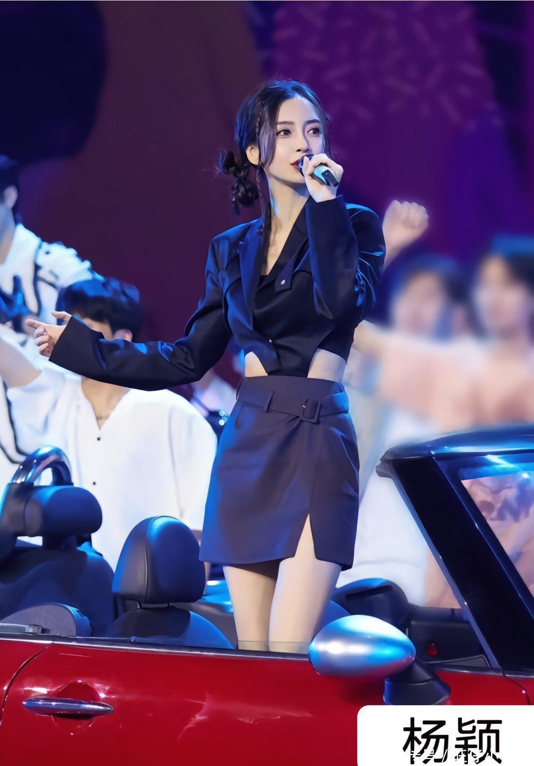 十七位女明星舞台照