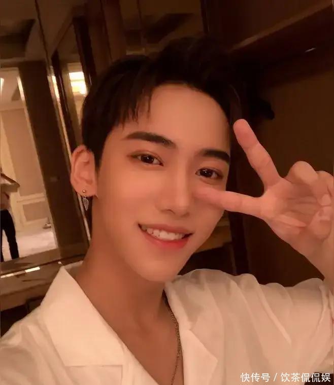 26岁男星丁泽仁：从“认姐”到“反咬”，娱乐圈的荒诞闹剧 - 360娱乐，你开心就好