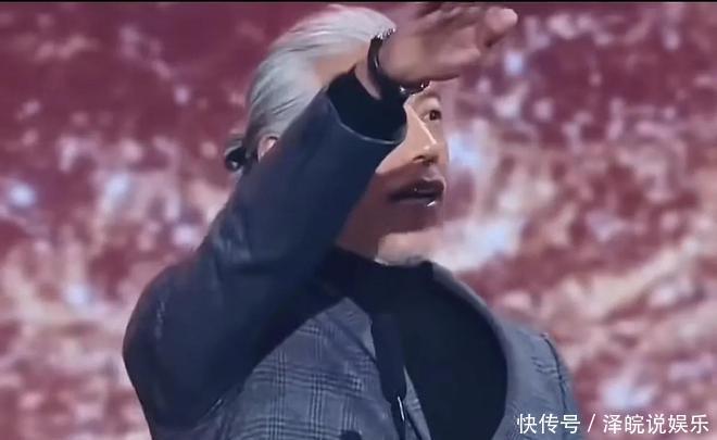 62岁张耀扬风头被抢无戏可拍成退休老人独自吃饭，羡慕深圳乌鸦哥 - 360娱乐，你开心就好