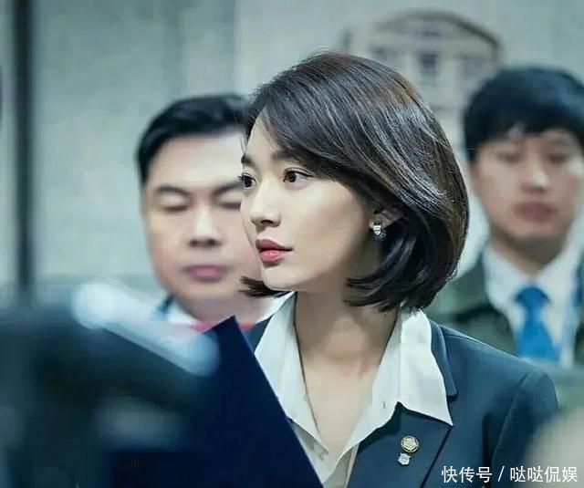 《辅佐官:那些撼动世界的大佬》是郭政焕导演,李大日写的剧本,主演有