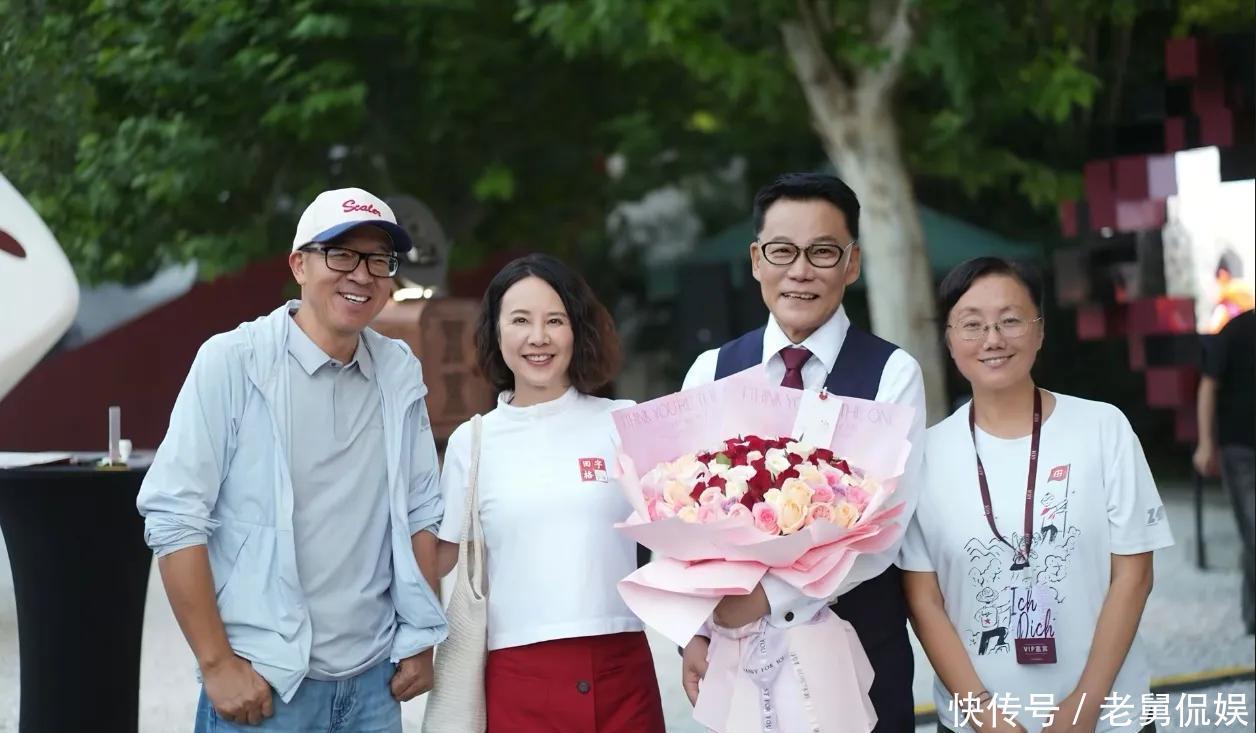 60岁的李国庆宣布再婚,低调举办婚礼,新娘为北大校友张丹红 - 360娱乐,你开心就好
