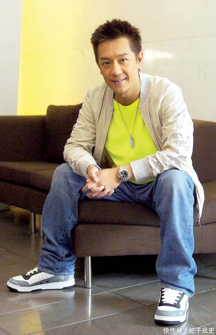 庹宗华8岁出道,和吴倩莲相恋12年,对前妻家暴,再婚生子 - 360娱乐,你开心就好