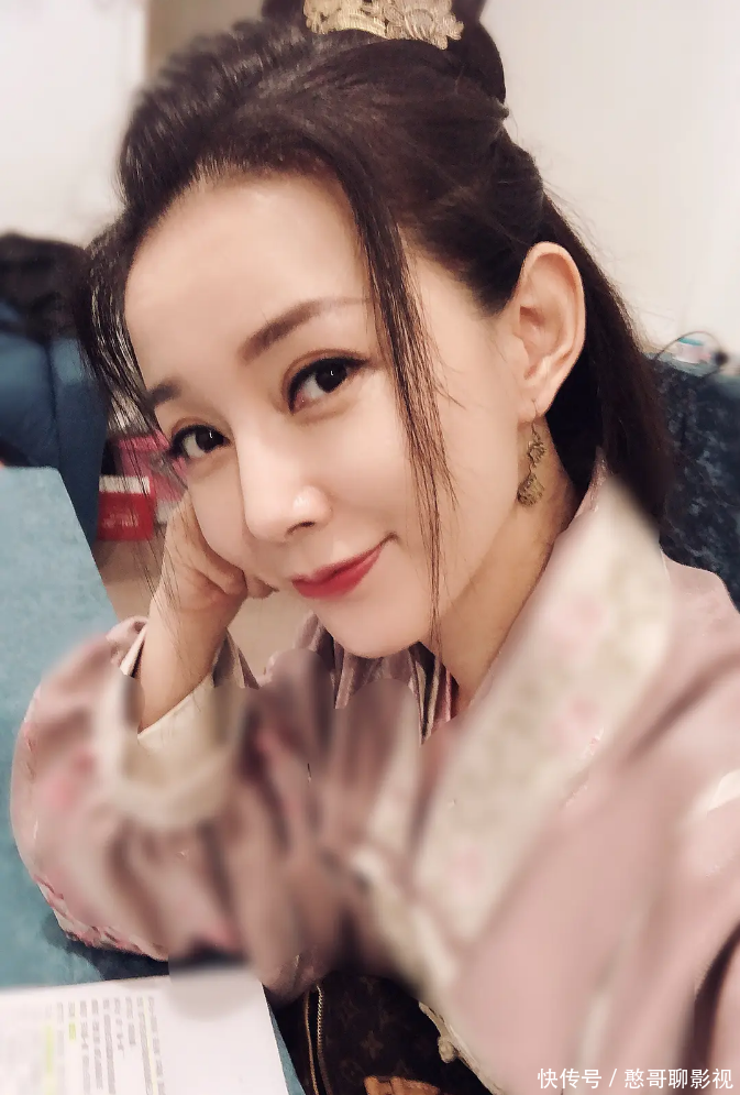 演员刘敏:曾是知名主持人,2次上春晚,如今45岁美貌依旧仍单身 - 360娱乐,你开心就好