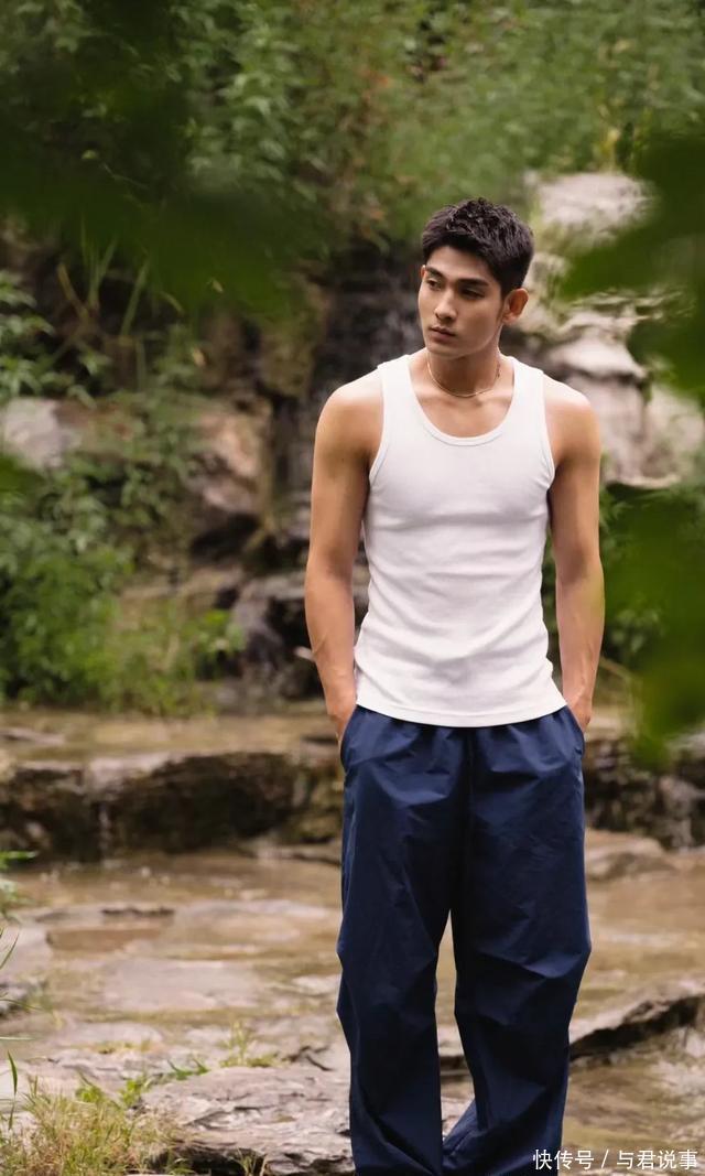 梁浩川是体育生,他也是一位非常优秀的男演员