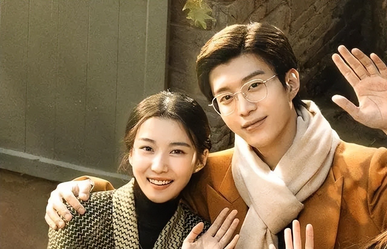《小巷人家》热议持续:演员卢昱晓为李佳正名,她不是个心机女孩 - 360娱乐,你开心就好