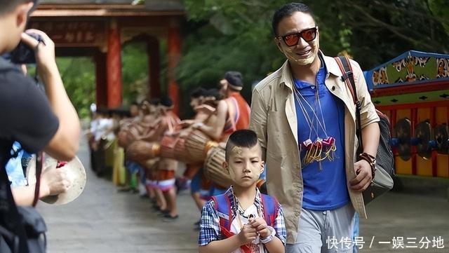 9位“脸美手丑”的明星:看脸美如花,伸手就尴尬,个个反差巨大 - 360娱乐,你开心就好
