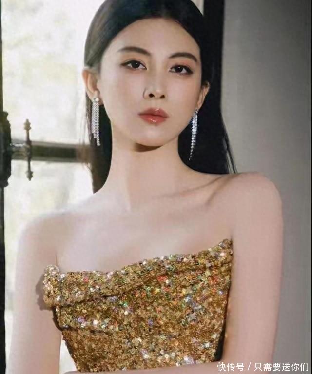 绝美S型杀疯了：王伊瑶，这波峰叠嶂的顶级诱惑，才是男人的毒药 - 360娱乐，你开心就好