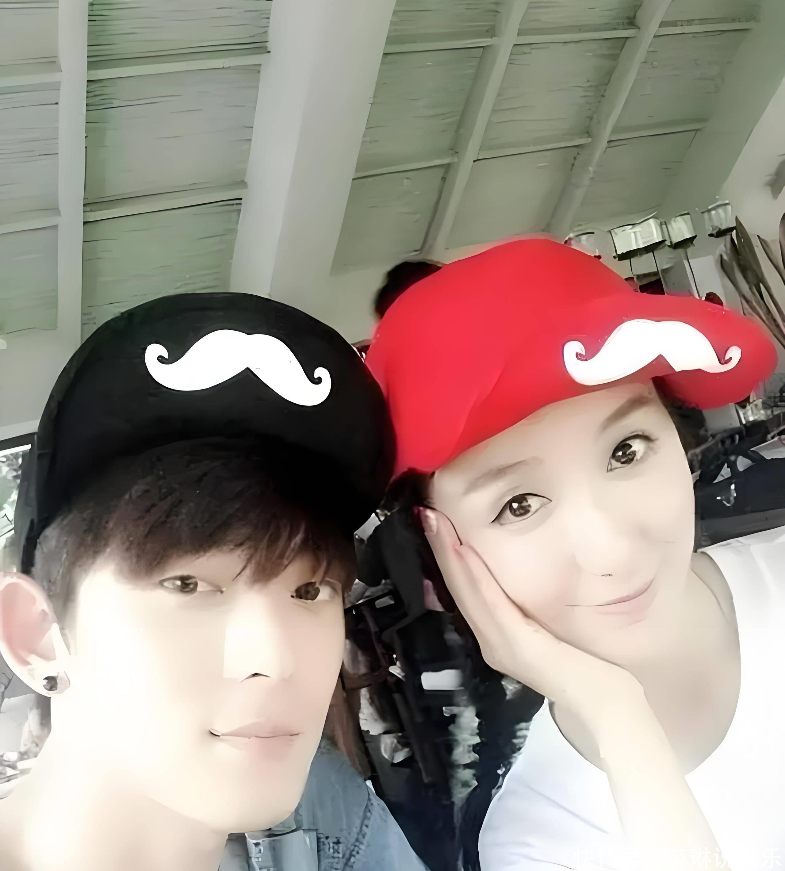 娄艺潇新恋情引热议,与神秘小鲜肉同框尽显甜蜜
