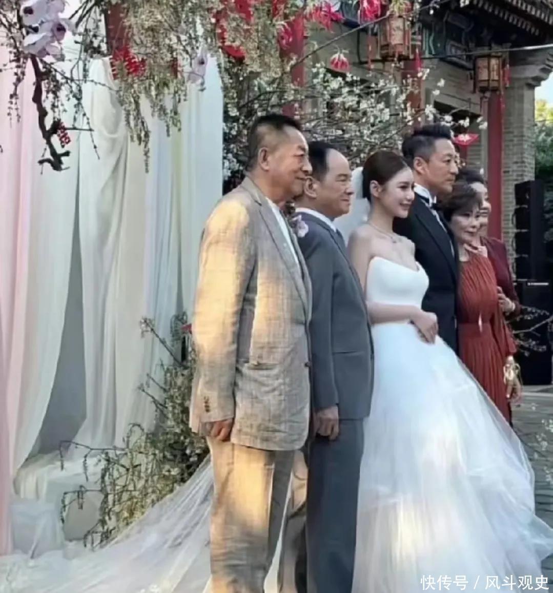 汪小菲大婚，父亲汪则翰夫妻罕见亮相，赵女士与张兰还是好闺蜜！ - 360娱乐，你开心就好
