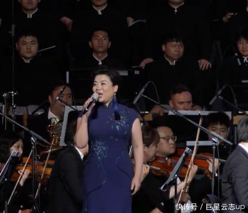 56岁张也演出近照曝光 身材臃肿肚子胀大 穿长裙脖子粗短显笨 - 360娱乐,你开心就好
