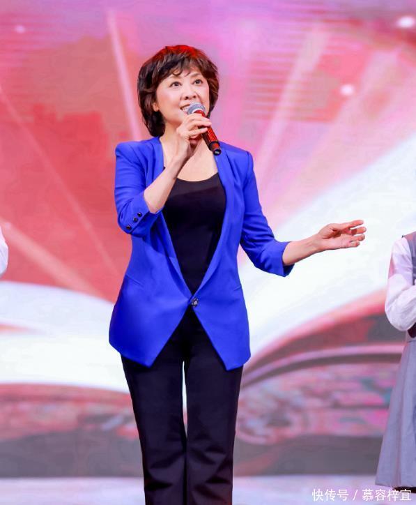 70岁林青霞vs73岁朱琳！近照曝光，两岸美人的差距真不是一星半点 - 360娱乐，你开心就好